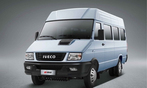 中国人保携手嘉兴依铭汽车线上团购会