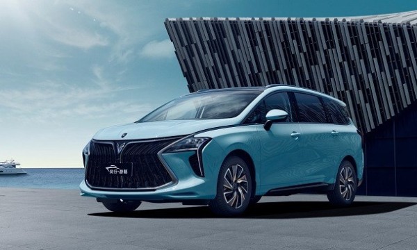 中国人保携手浙江宝诚东风风行汽车线上团购会