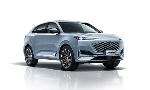 中国人保携手丽水市金菱汽车线上团购会