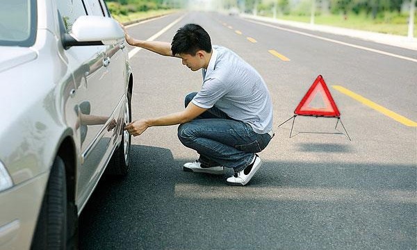 人保车险|车险在手，行车无忧之车损险